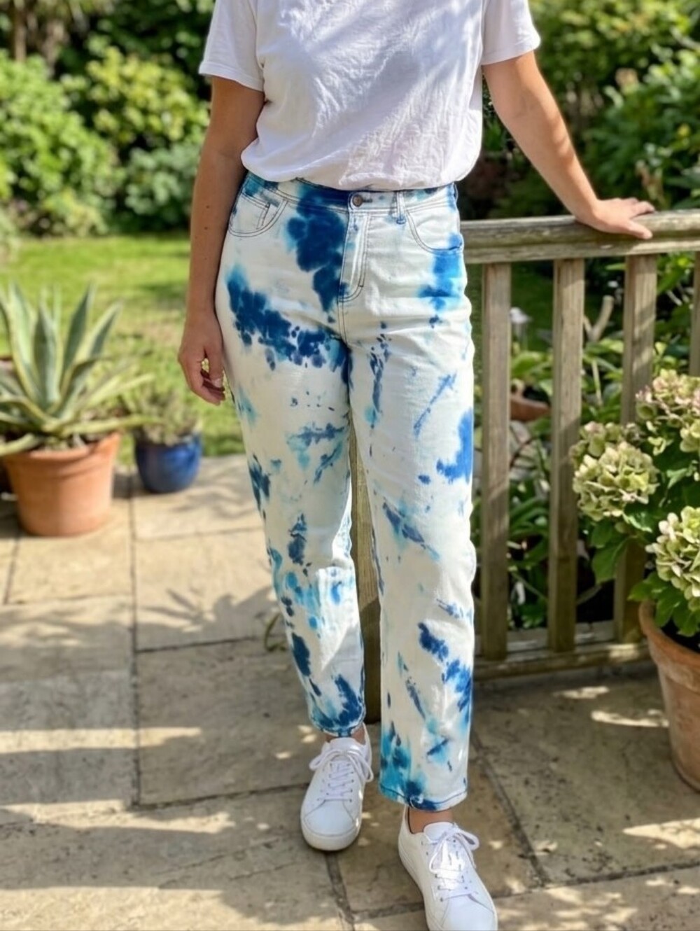 Custom Tie Dye Jeans Women’s 8 Blue Water Toned Tummy Control Straight Leg